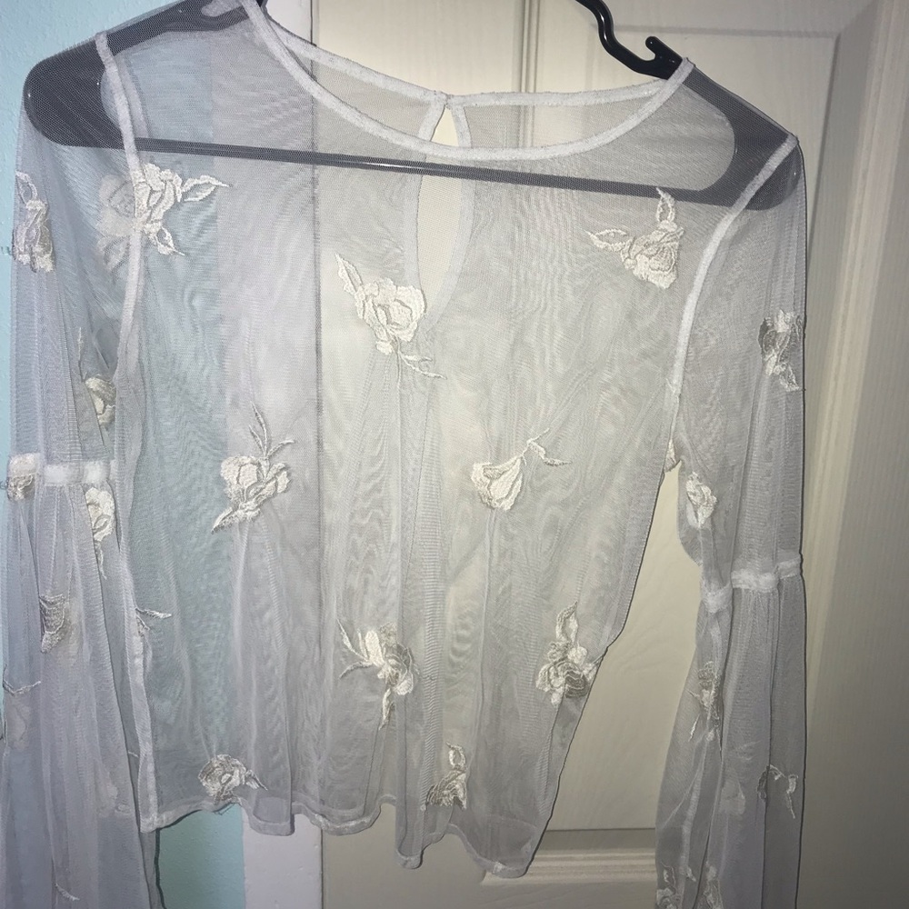 American eagle see through top - Picture 3 of 3